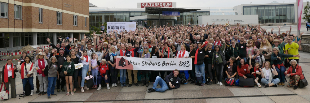 Das Gruppenbild des Deutschlandtreffens der Urban Sketchers in Berlin 2023, Foto Silke Maschinger